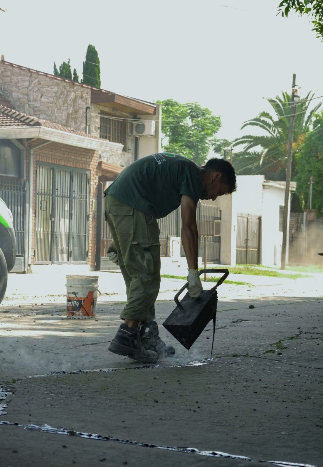 MONTE GRANDE: AVANZAN LOS TRABAJOS DE TOMADO DE JUNTAS