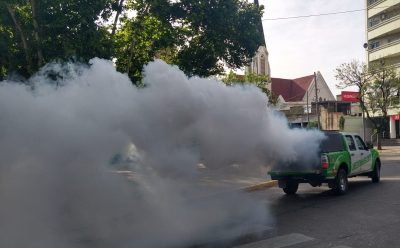 CONTINÚAN LAS TAREAS DE FUMIGACIÓN EN ESTEBAN ECHEVERRÍA