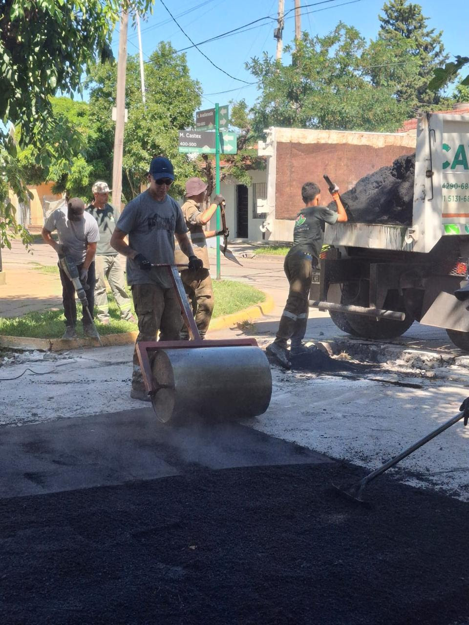 MONTE GRANDE: EL MUNICIPIO AVANZA CON LOS TRABAJOS DE BACHEO