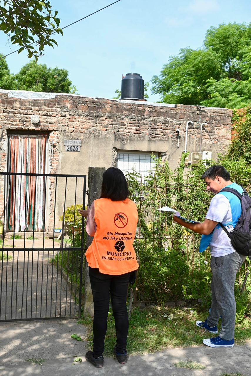 AVANZA LA CAMPAÑA PUERTA A PUERTA PARA LA PREVENCIÓN DEL DENGUE