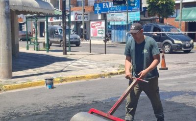 MONTE GRANDE: EL MUNICIPIO AVANZA CON LOS TRABAJOS DE BACHEO