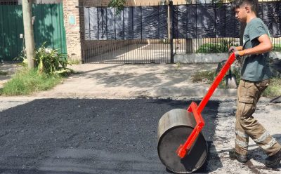 MÁS TRABAJOS DE BACHEO EN EL JAGÜEL