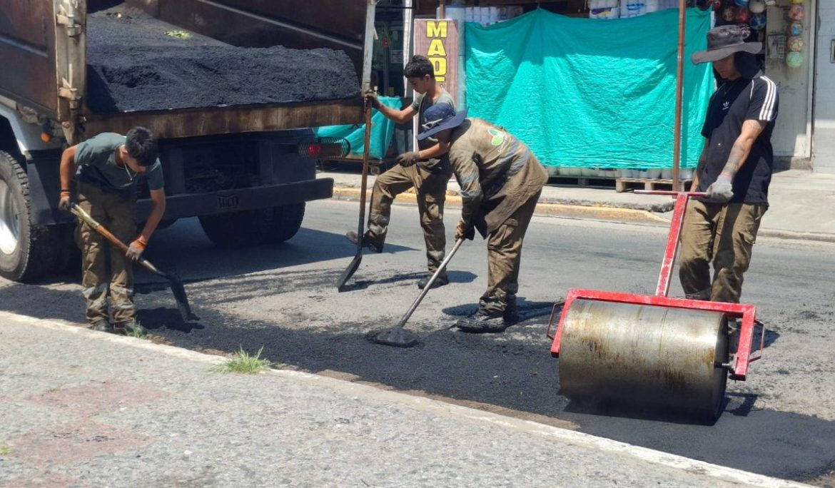 EL JAGÜEL: NUEVAS OBRAS DE BACHEO