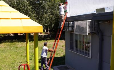 9 DE ABRIL: AVANZA LA INSTALACIÓN DE CÁMARAS DE VIDEOVIGILANCIA EN EL DISTRITO