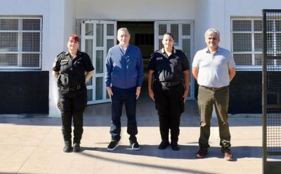 FERNANDO GRAY RECORRIÓ LA SEDE DE LA FUERZA BARRIAL DE APROXIMACIÓN