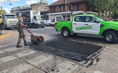 MONTE GRANDE: CONTINUAMOS CON LOS TRABAJOS DE BACHEO