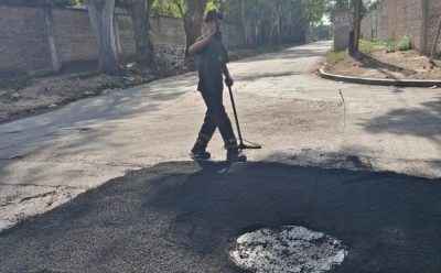 9 DE ABRIL: CONTINÚAN LAS OBRAS DE BACHEO