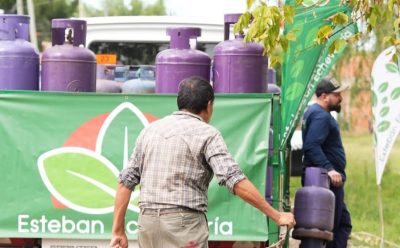 EL MUNICIPIO REALIZÓ UN OPERATIVO DE RECARGA DE GARRAFAS EN MONTE GRANDE SUR