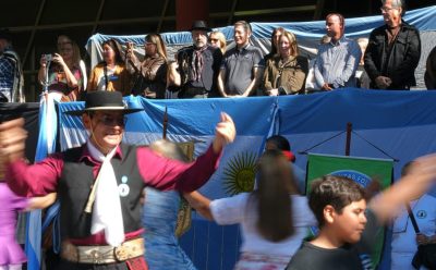 FERNANDO GRAY PARTICIPÓ DEL DESFILE DEL 22° ENCUENTRO DE CENTROS TRADICIONALISTAS DE ESTEBAN ECHEVERRÍA