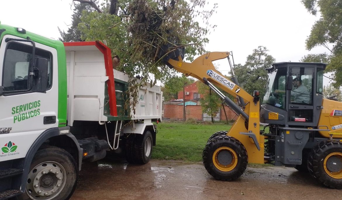 EL MUNICIPIO REALIZÓ TAREAS DE LIMPIEZA Y DESOBSTRUCCIÓN POR LA LLUVIA