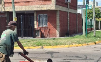 CONTINÚAN LOS TRABAJOS DE BACHEO EN MONTE GRANDE