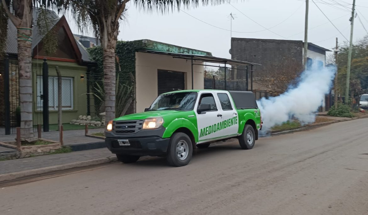 AVANZAN LAS TAREAS DE FUMIGACIÓN EN ESTEBAN ECHEVERRÍA