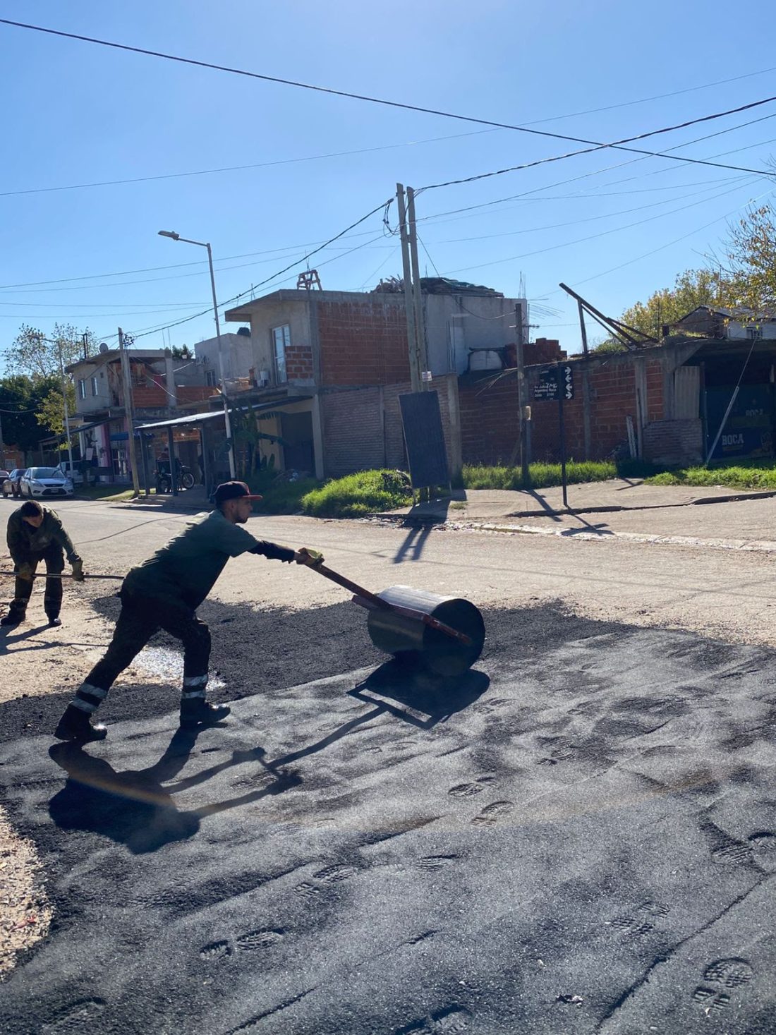 EL MUNICIPIO AVANZA CON LAS OBRAS DE BACHEO EN EL JAGÜEL