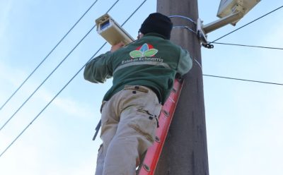 AVANZA LA INSTALACIÓN DE NUEVAS CÁMARAS DE SEGURIDAD EN EL DISTRITO