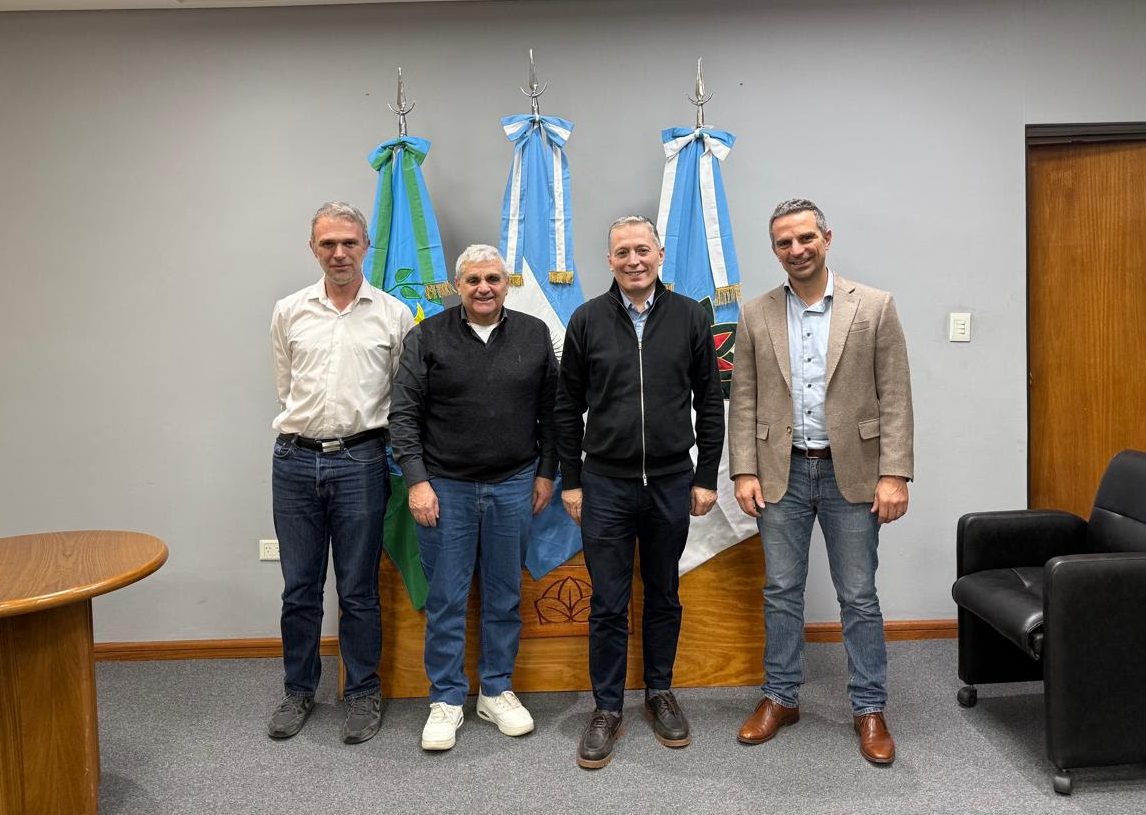 FERNANDO GRAY SE REUNIÓ CON DIRECTIVOS DE MAXICONSUMO PARA ANALIZAR INVERSIONES EN EL DISTRITO