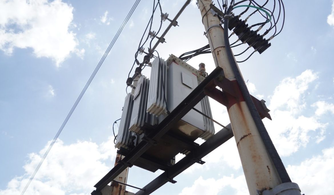 EL MUNICIPIO DE ESTEBAN ECHEVERRÍA RECLAMÓ A EDESUR Y AL ENRE POR LOS FRECUENTES CORTES DE LUZ EN EL DISTRITO