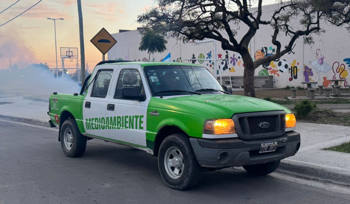 AVANZAN LAS TAREAS DE FUMIGACIÓN EN ESTEBAN ECHEVERRÍA