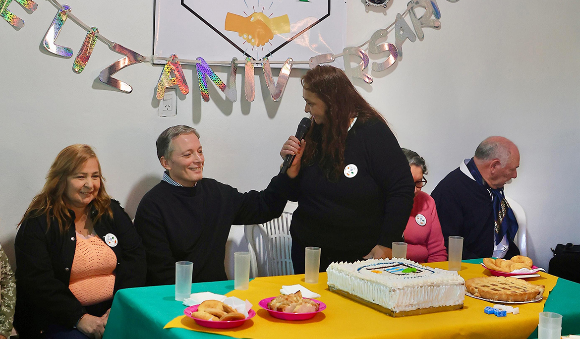 FERNANDO GRAY PARTICIPÓ DEL 43° ANIVERSARIO DE LA SOCIEDAD DE FOMENTO SANTA MARÍA