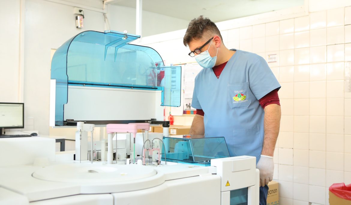 EL HOSPITAL SANTAMARINA INCORPORA NUEVO EQUIPAMIENTO PARA MODERNIZAR SU LABORATORIO
