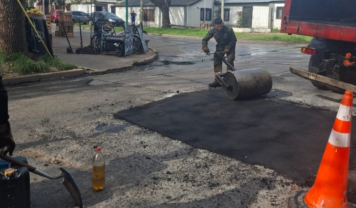 SIGUEN LOS TRABAJOS DE BACHEO EN CALLES Y AVENIDAS DEL DISTRITO