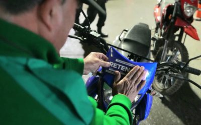 EL MUNICIPIO Y LA POLICÍA BONAERENSE REALIZARON OPERATIVOS DE SEGURIDAD Y CONTROL VEHICULAR EN MONTE GRANDE Y 9 DE ABRIL