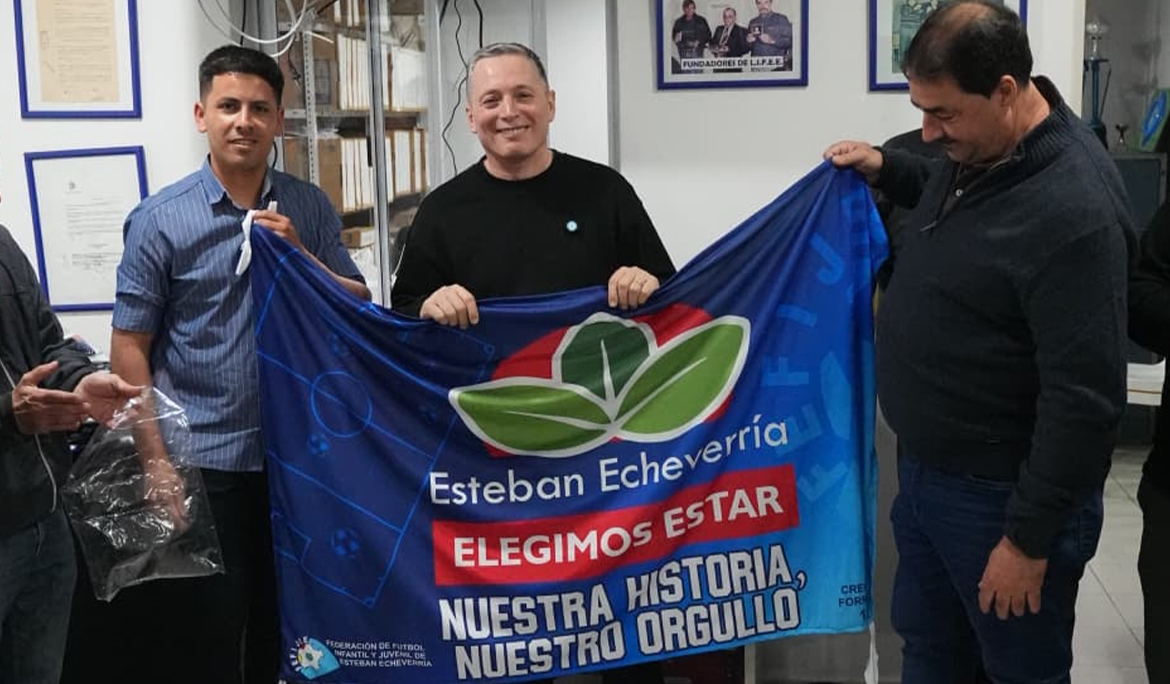 FERNANDO GRAY PARTICIPÓ DE LOS FESTEJOS POR EL 38° ANIVERSARIO DE LA FEFIJEE