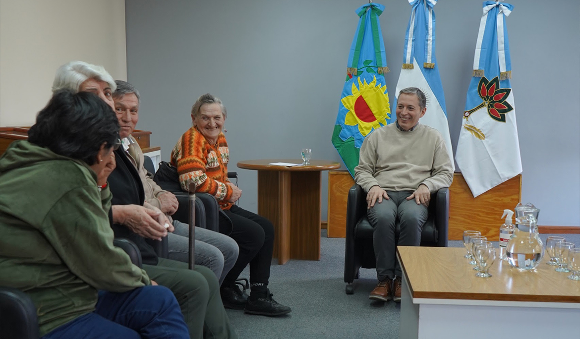 FERNANDO GRAY RECIBIÓ A INTEGRANTES DEL CENTRO DE JUBILADOS Y PENSIONADOS DE EL JAGÜEL