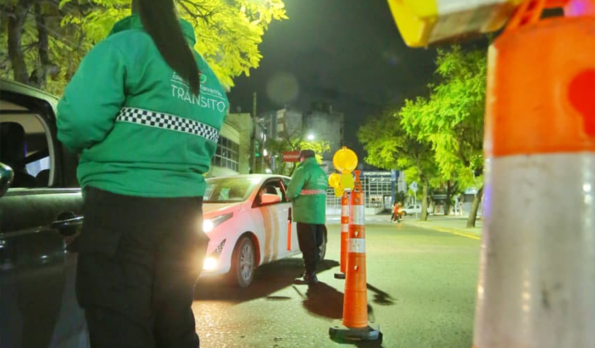 OPERATIVOS DE SEGURIDAD Y CONTROL VEHICULAR EN PLAZAS DE MONTE GRANDE