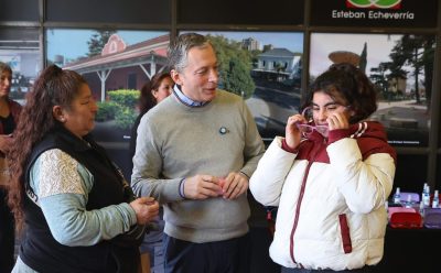 FERNANDO GRAY ENCABEZÓ UNA NUEVA ENTREGA GRATUITA DE ANTEOJOS EN EL MARCO DEL PROGRAMA OFTALMOLÓGICO SOCIAL