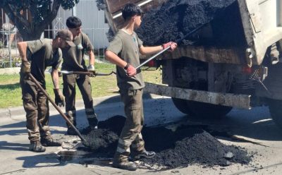 NUEVAS OBRAS DE BACHEO EN LUIS GUILLÓN