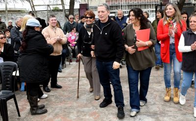 FERNANDO GRAY PARTICIPÓ DE LA INAUGURACIÓN DE LA BIBLIOTECA POPULAR TEODOSIA TUDY CASTAÑO