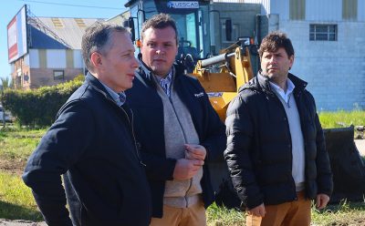 FERNANDO GRAY RECORRIÓ LOS TRABAJOS DE LIMPIEZA DEL ARROYO SANTA CATALINA