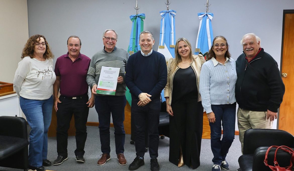 FERNANDO GRAY SE REUNIÓ CON REPRESENTANTES DE LA ASOCIACIÓN ITALIANA XX SETTEMBRE DE MONTE GRANDE