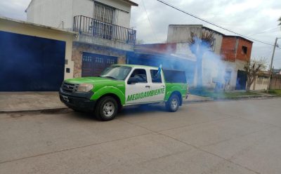 CONTINÚAN LOS OPERATIVOS DE FUMIGACIÓN EN EL DISTRITO