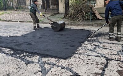 NUEVAS OBRAS DE BACHEO EN MONTE GRANDE