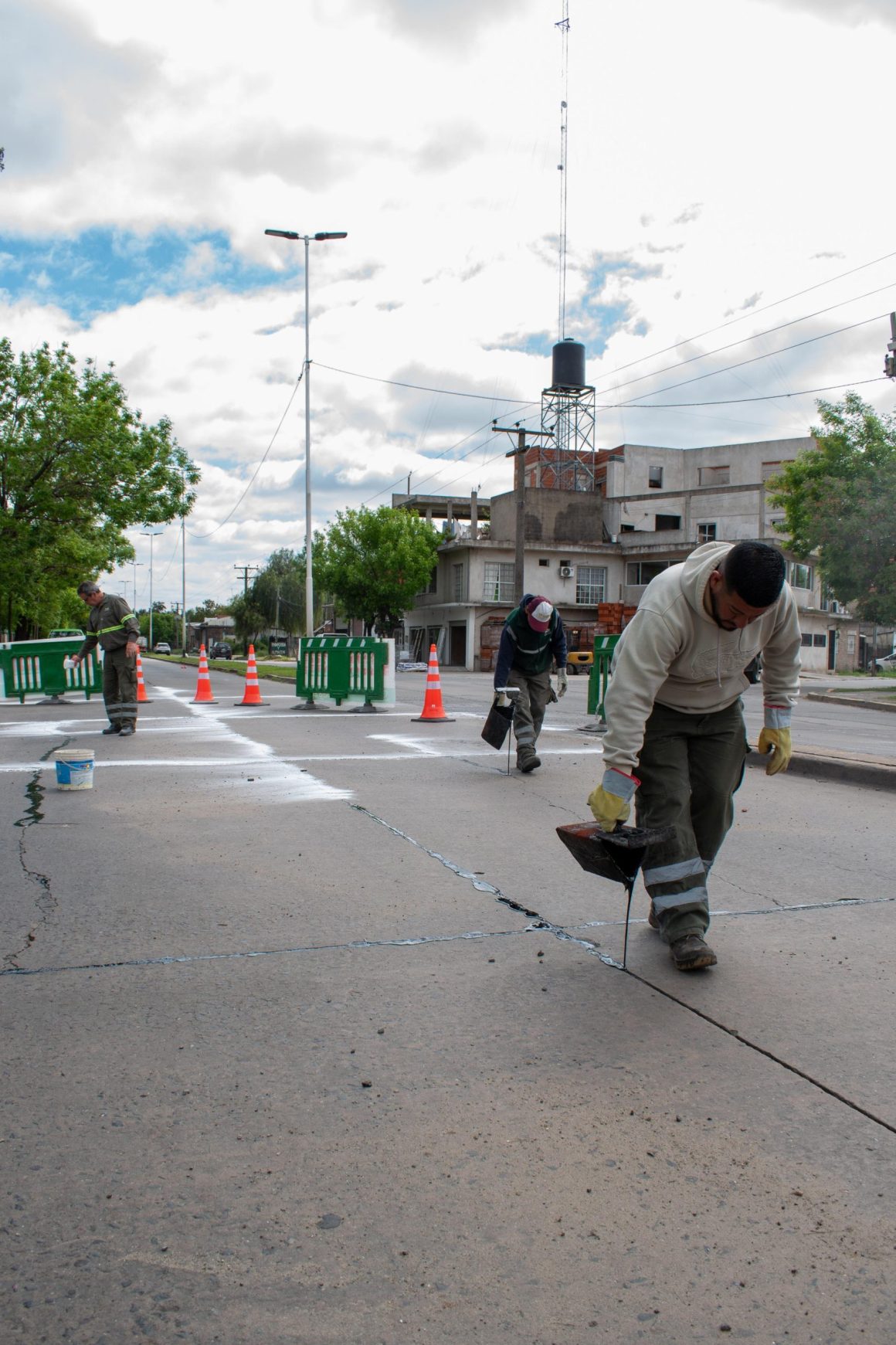 EL JAGÜEL: CONTINÚAN LOS TRABAJOS DE TOMADO DE JUNTAS